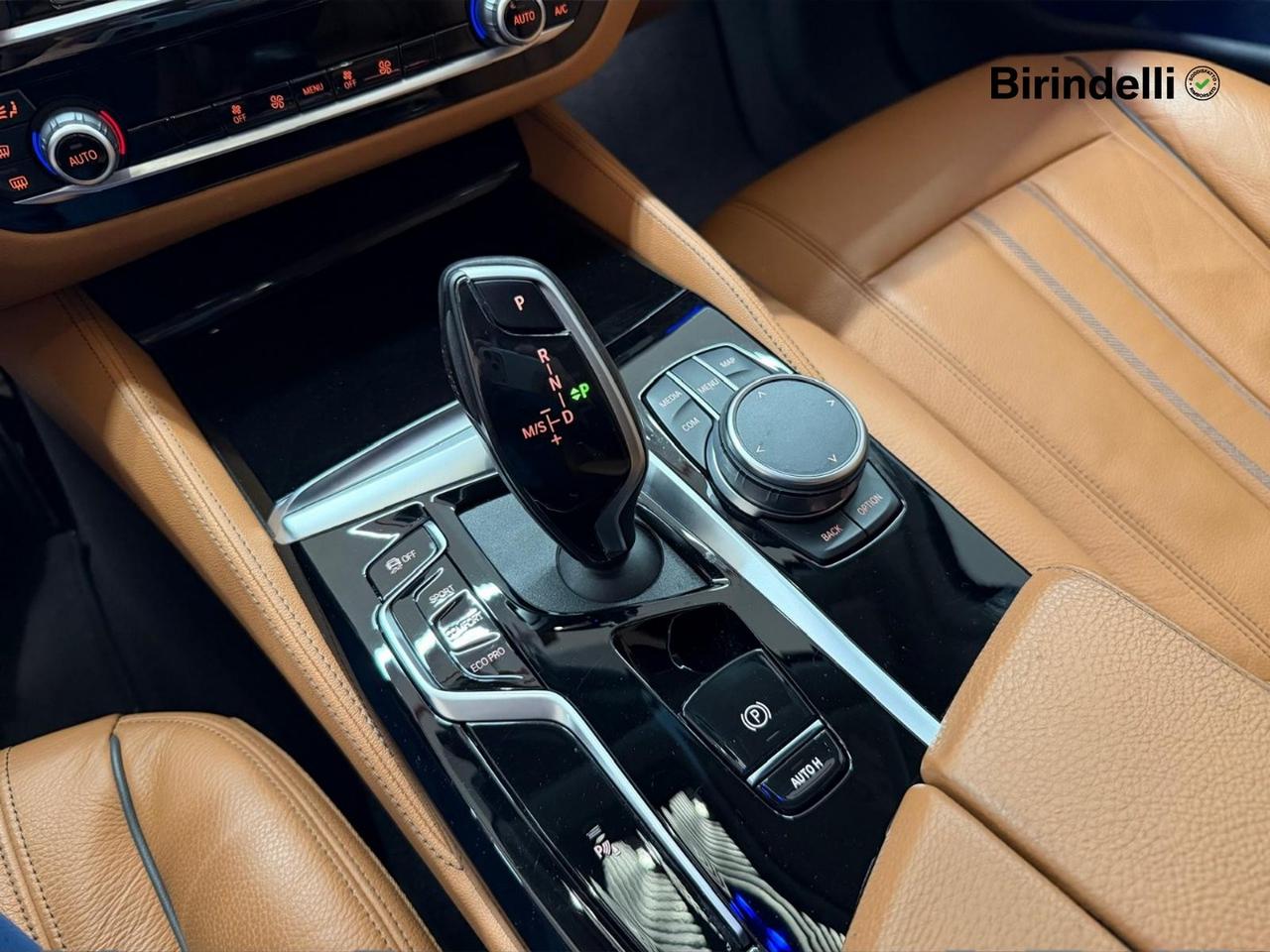 BMW Serie 5(G30/31/F90) - 520d 48V xDrive Touring Luxury