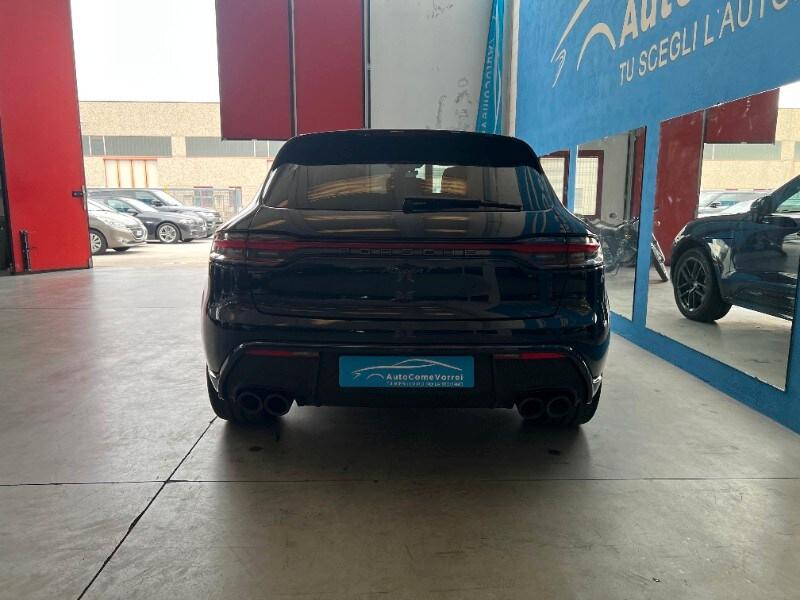 PORSCHE Macan 2.0 T