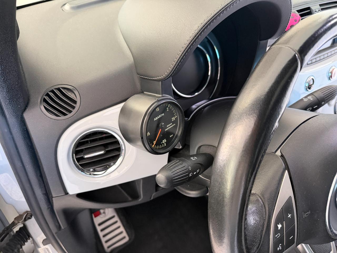 Abarth 500 1.4 Turbo T-Jet Custom