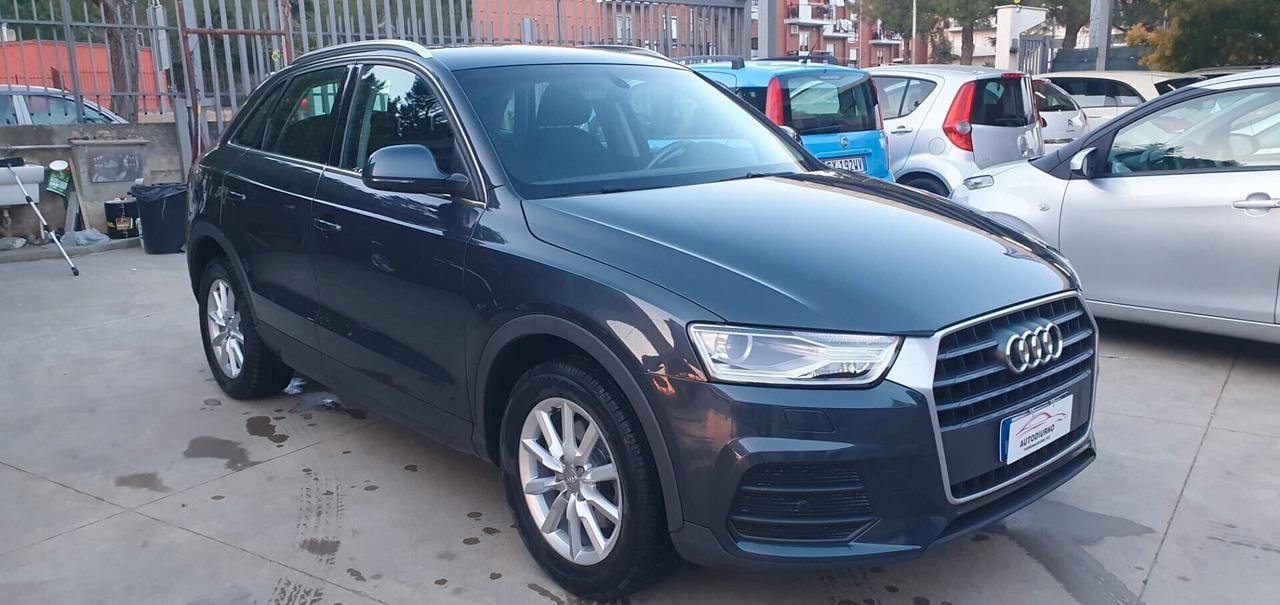 Audi Q3 2.0 TDI 120 CV Sport