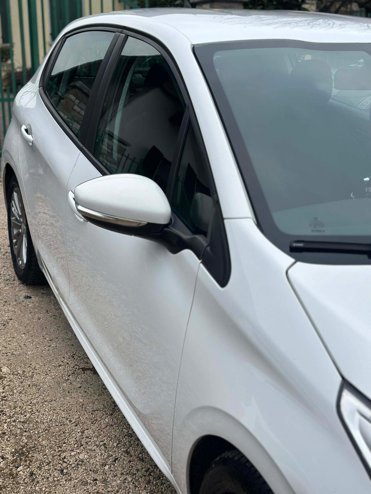 Peugeot 208 GPL 5P ALLURE NEOPAT KMCERT UNICOPR