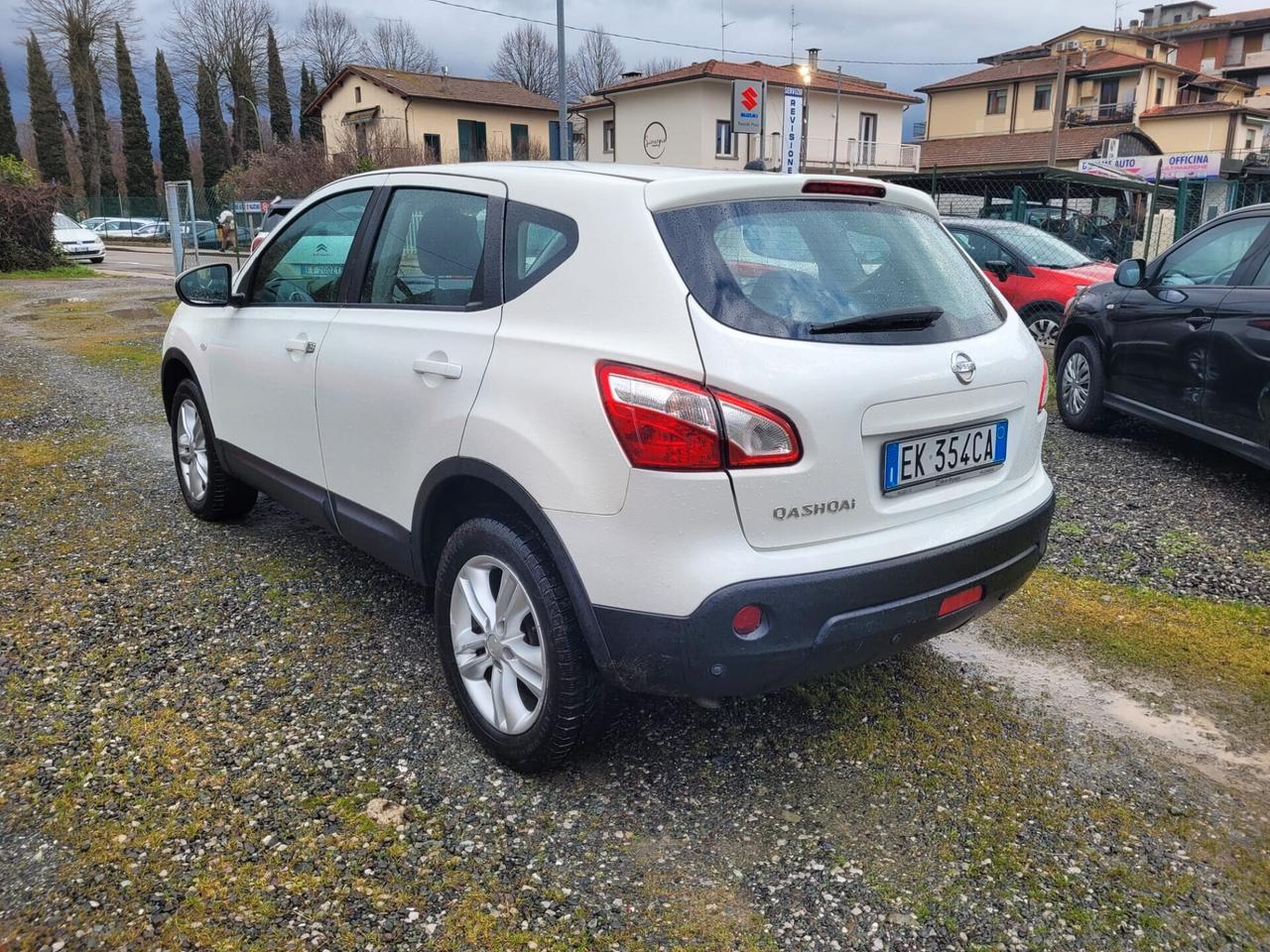 Nissan Qashqai 2.0 dCi DPF 4WD aut. Acenta