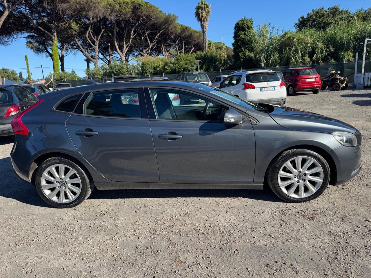 Volvo V40 D2 1.6 Powershift Summum