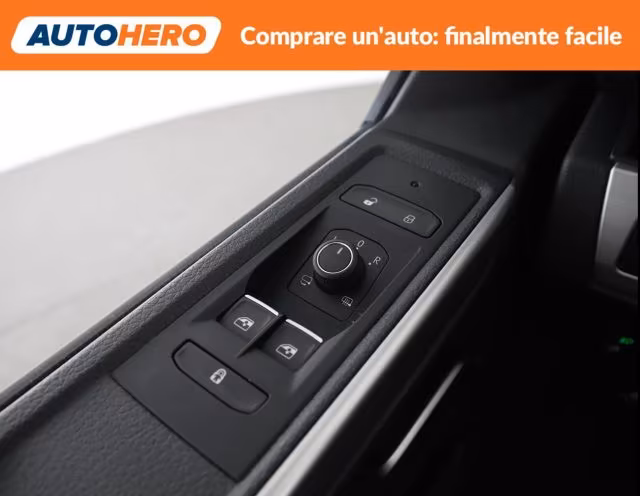 VOLKSWAGEN Multivan 2.0 TDI 204CV DSG 4Motion Life