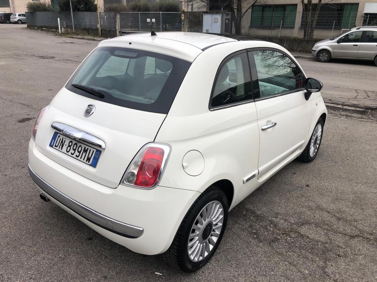 Fiat 500 100cv lounge benzina neopatentati