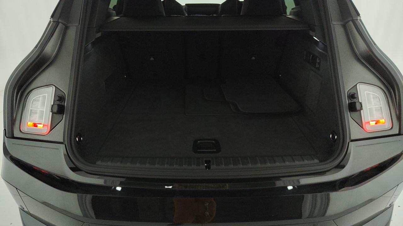 BMW iX i20 2021 - iX xdrive50 pacchetto sportivo