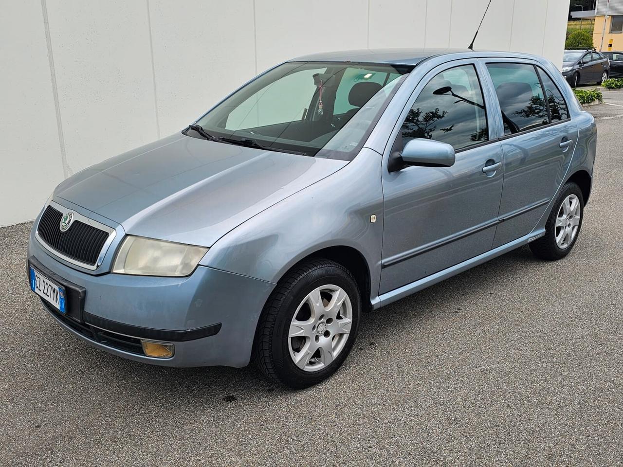 Skoda Fabia benzina