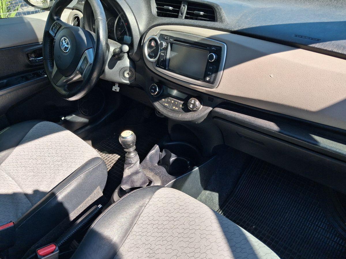 TOYOTA - Yaris - 1.4 D-4D 5p. Active