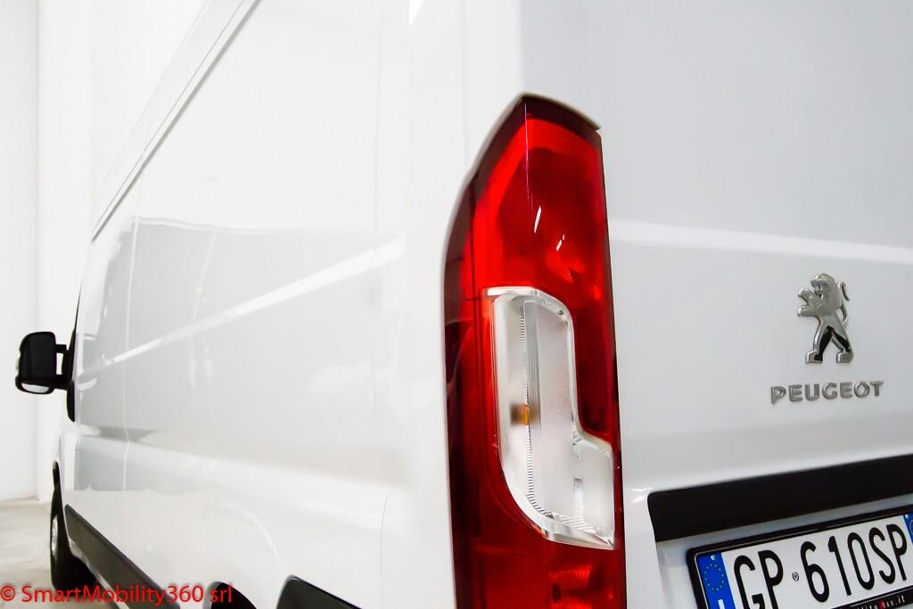 Peugeot Boxer 335 L3H2 2.2 BlueHDi 140cv S&S