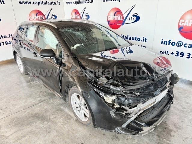Toyota Corolla SW 1.8 Hybrid ECVT NETTO 8900