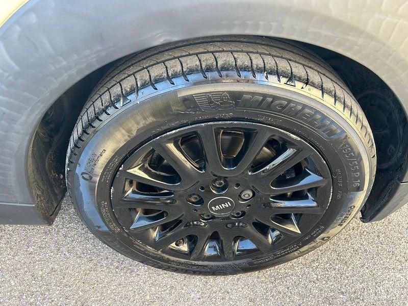 MINI Mini 5 porte Mini IV F55-F56 2014 Mini 3 Porte 1.2 75cv One