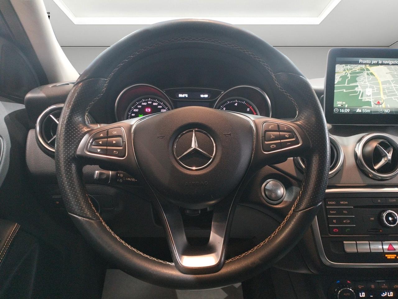 Mercedes GLA200 d Sport auto