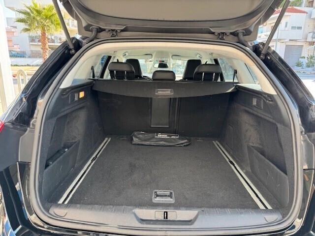 Peugeot 308 BlueHDi 120 S&S EAT6 SW Allure