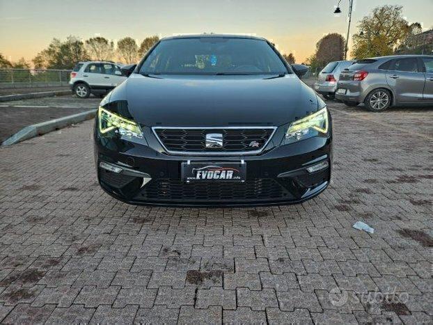 SEAT LEON FR VALUTIAMO USATO/SCAMBIO