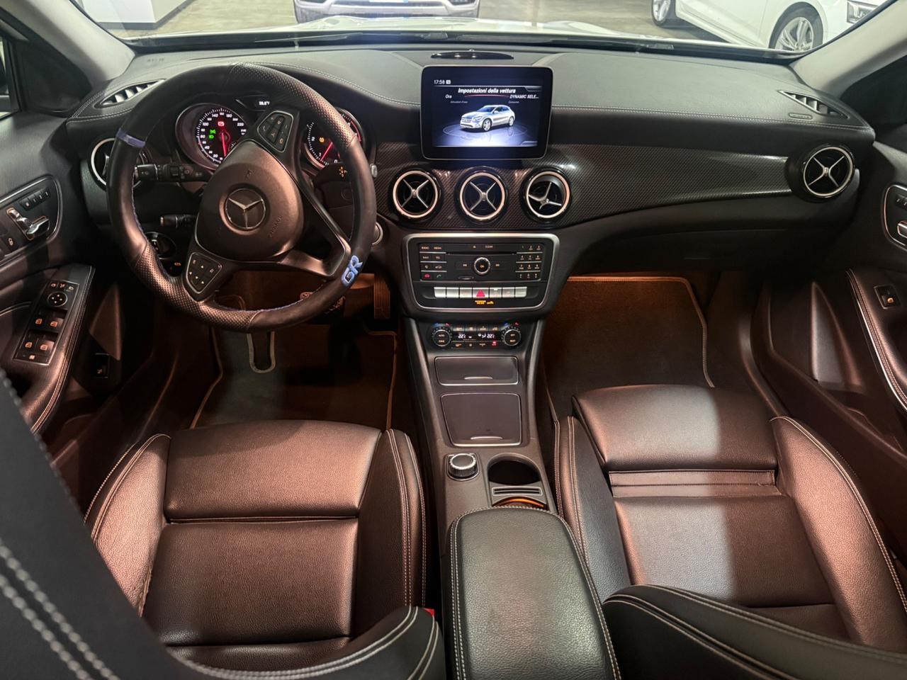 Mercedes-benz GLA 200 d Automatic Premium