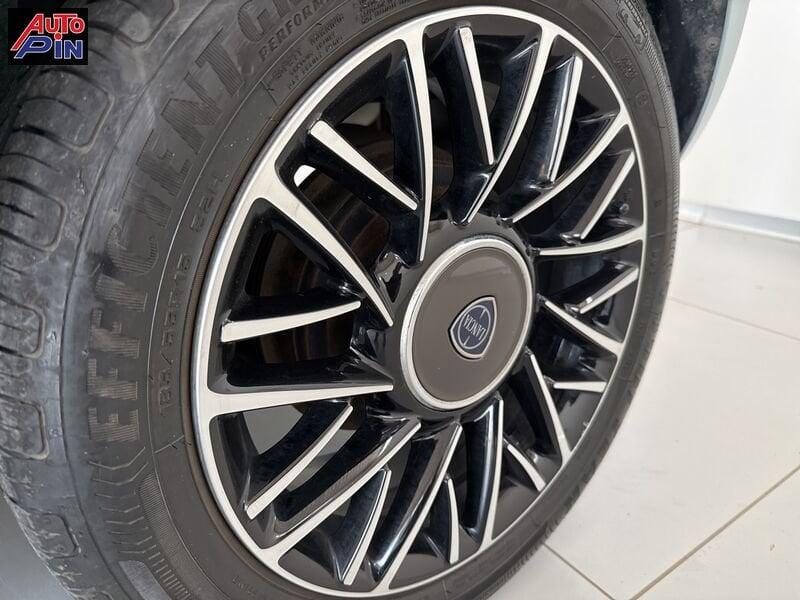 Lancia Ypsilon Ypsilon 1.0 FireFly 5 porte S&S Hybrid Platino
