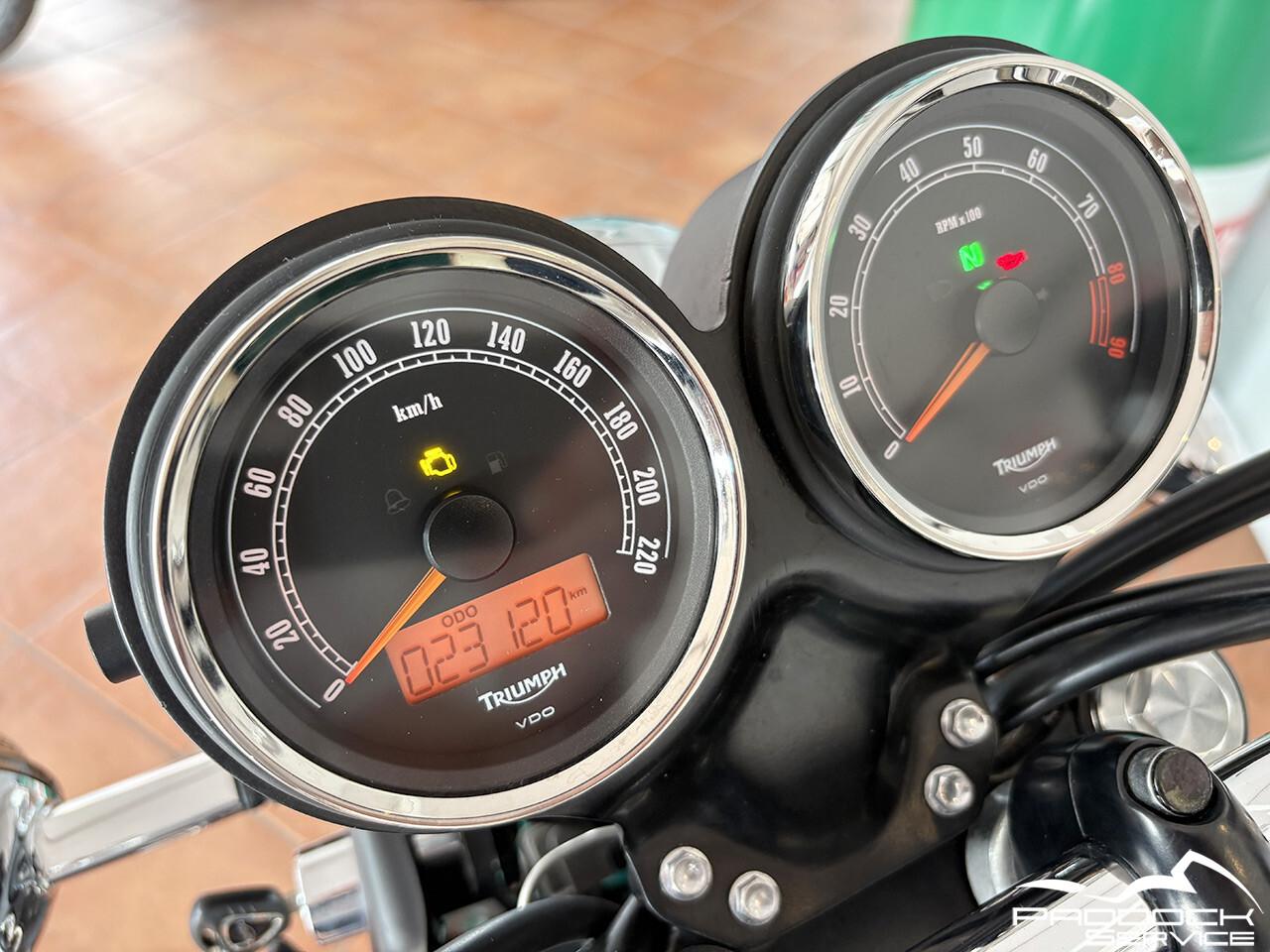 Triumph Bonneville T100 2012 23.120 km Forest green