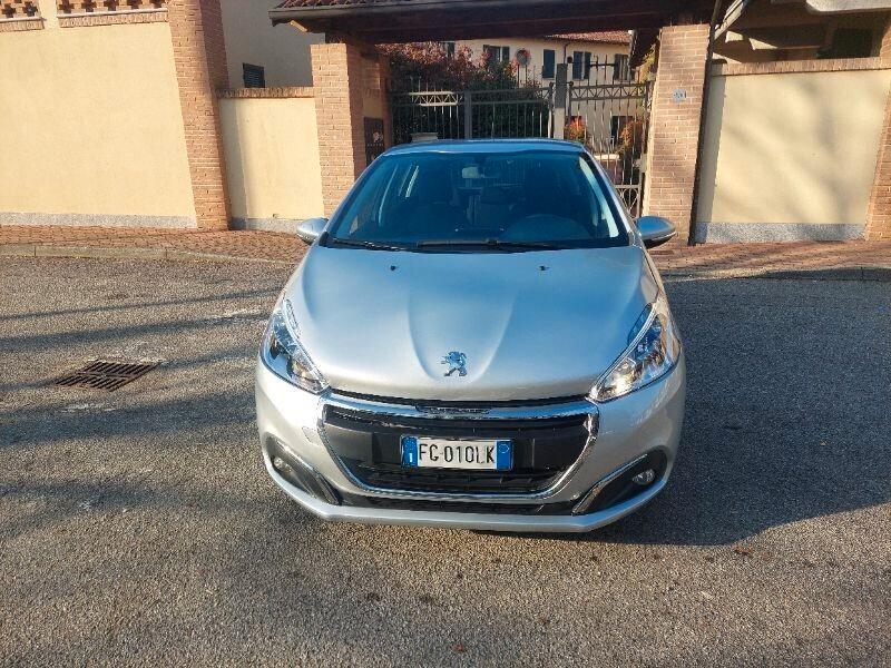 Peugeot 208 Euro 6B 1.2 Benzina 82cv 5 porte Allure OK Neopatentati