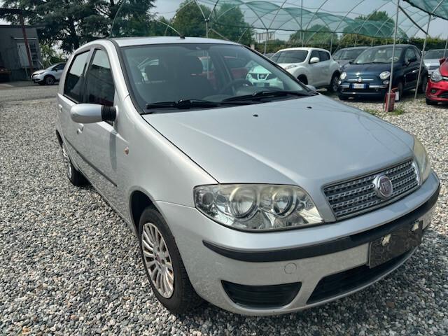 FIAT PUNTO 1.2 ADATTA A NEOPATENTATI - FRIZIONE NUOVA