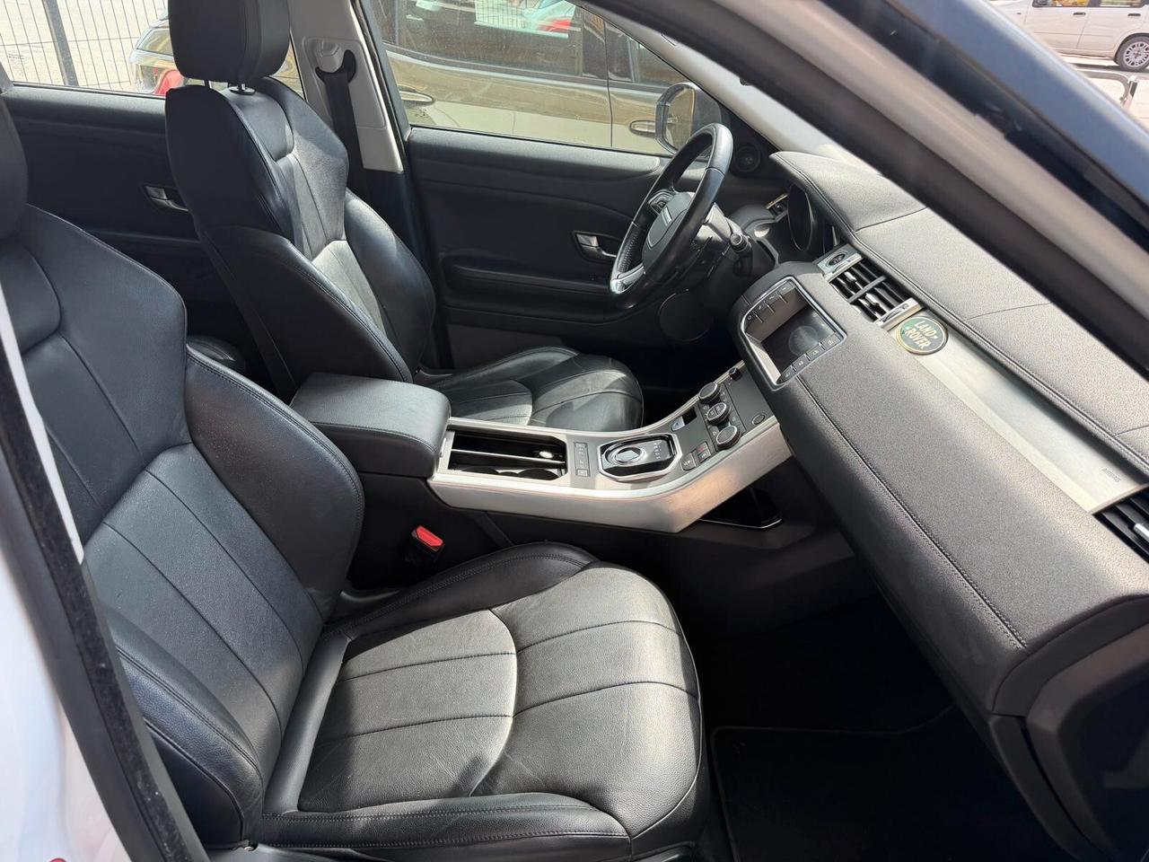 Land Rover Range Evoque 2.0 TD4 150 CV 5p. SE