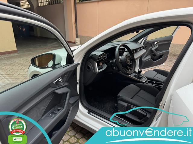 AUDI A3 SPB 35 TFSI Identity Black KM ZERO