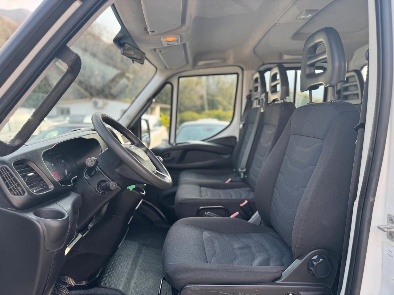 Iveco Daily 35C14 DOPPIA CABINA 7 POSTI