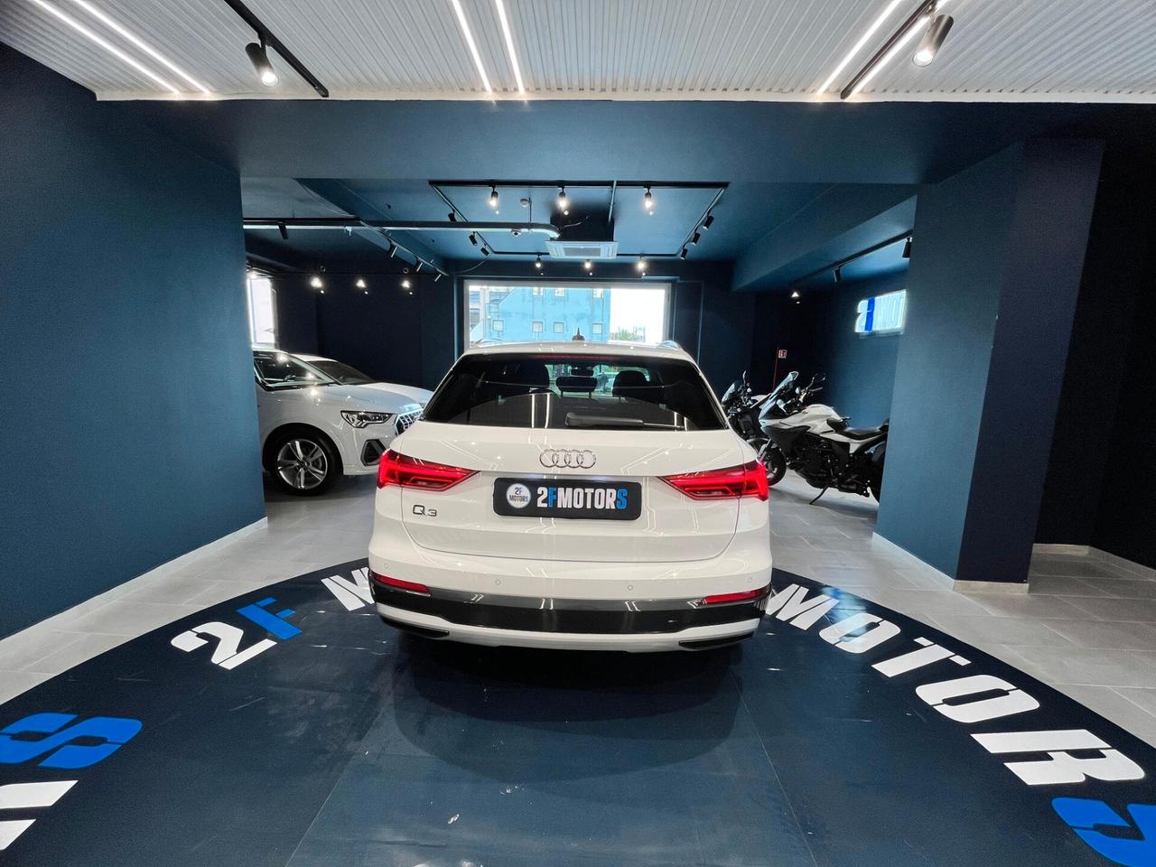 Audi Q3 35 TDI S tronic Business Advanced