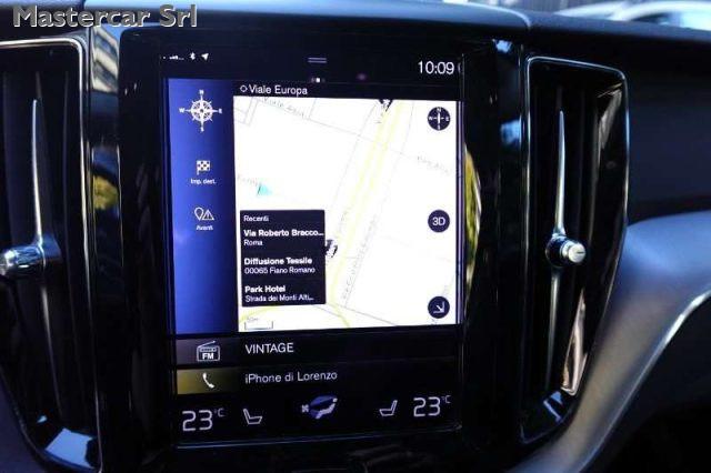 VOLVO XC60 XC60 2.0 b4 Momentum - Business awd auto-GE934CR