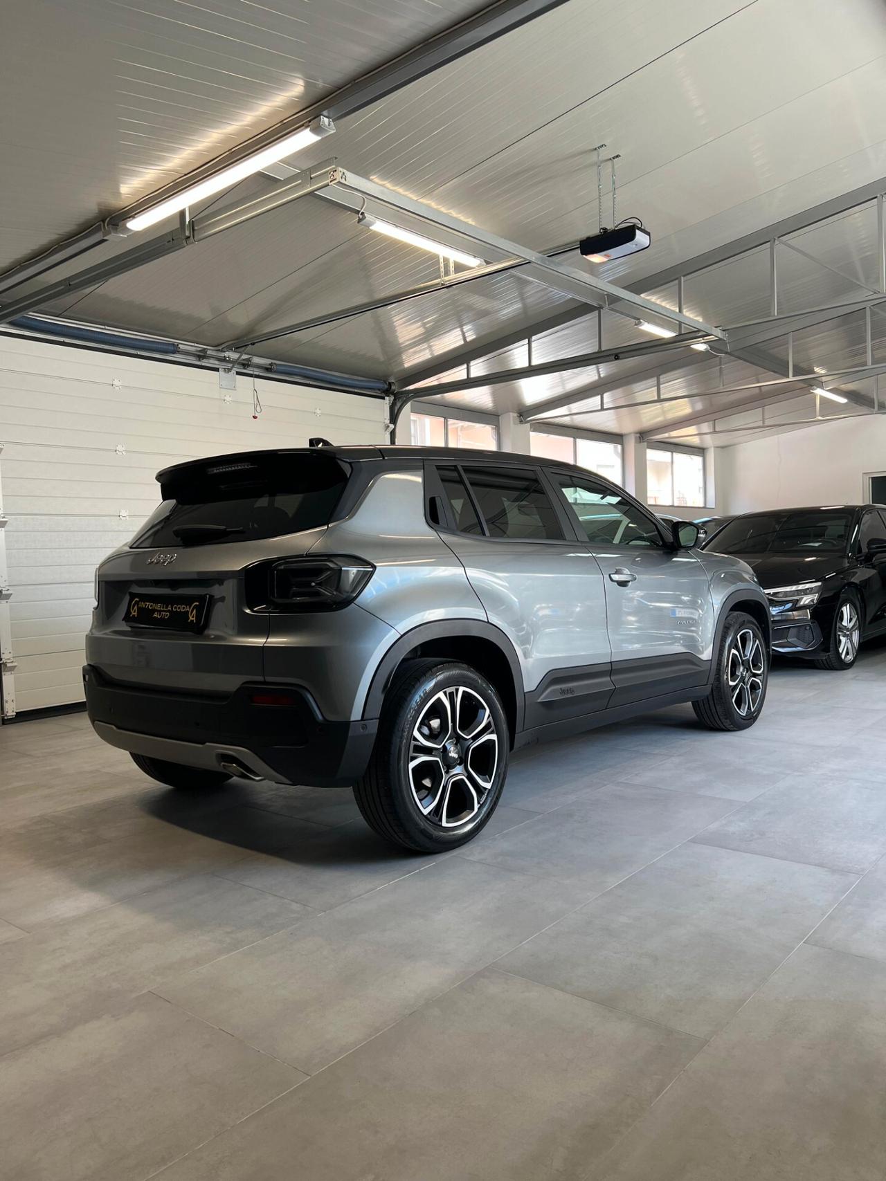 Jeep Avenger 1.2 Turbo 100 CV Summit