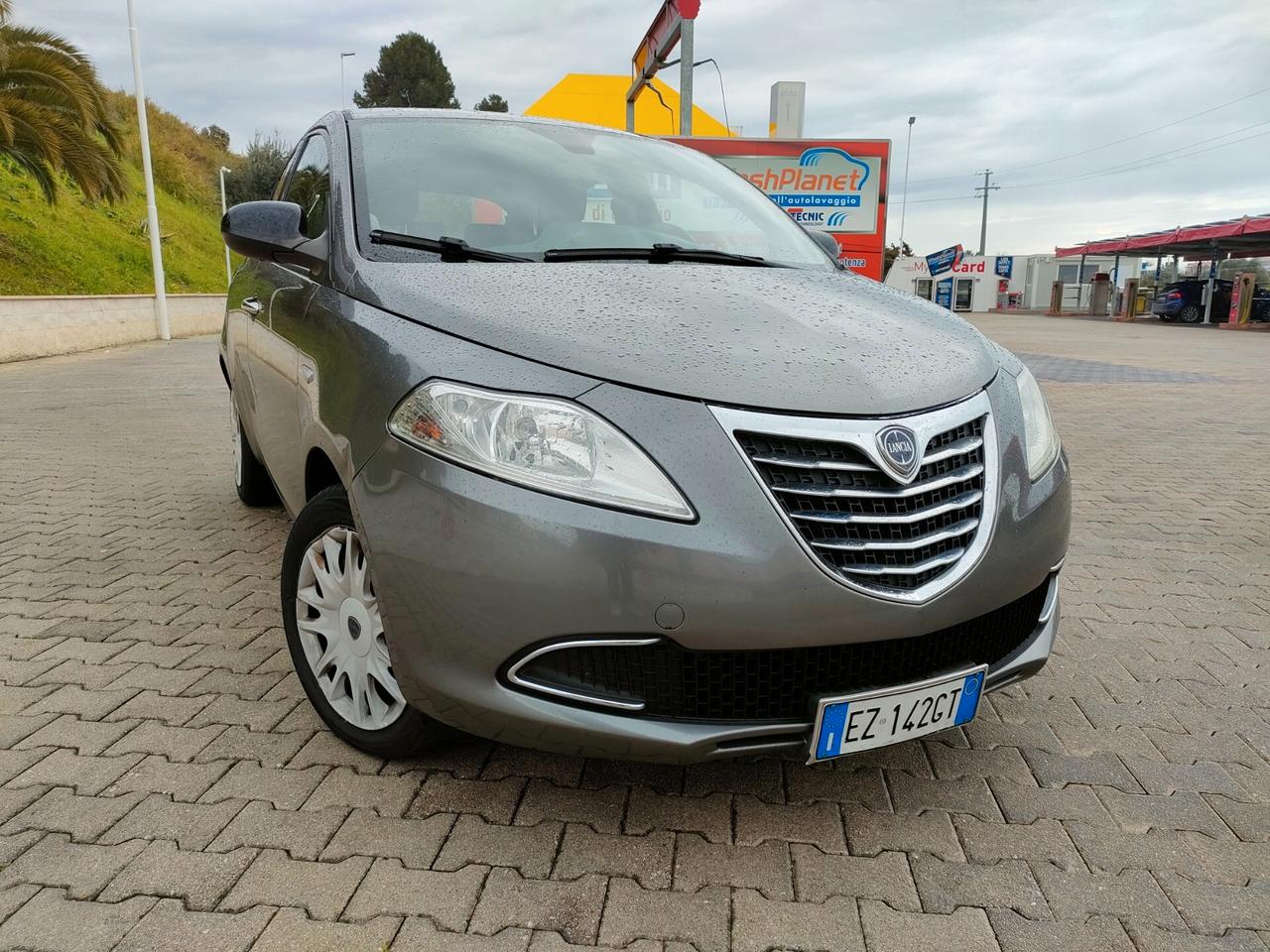 Lancia Ypsilon 1.3MTJ OK NEOPATENTATI