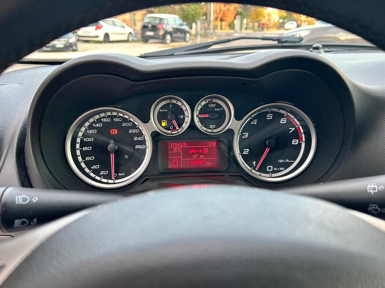 ALFA ROMEO MITO 1.4 78CV S&S RACER OK NEOPATENTATI