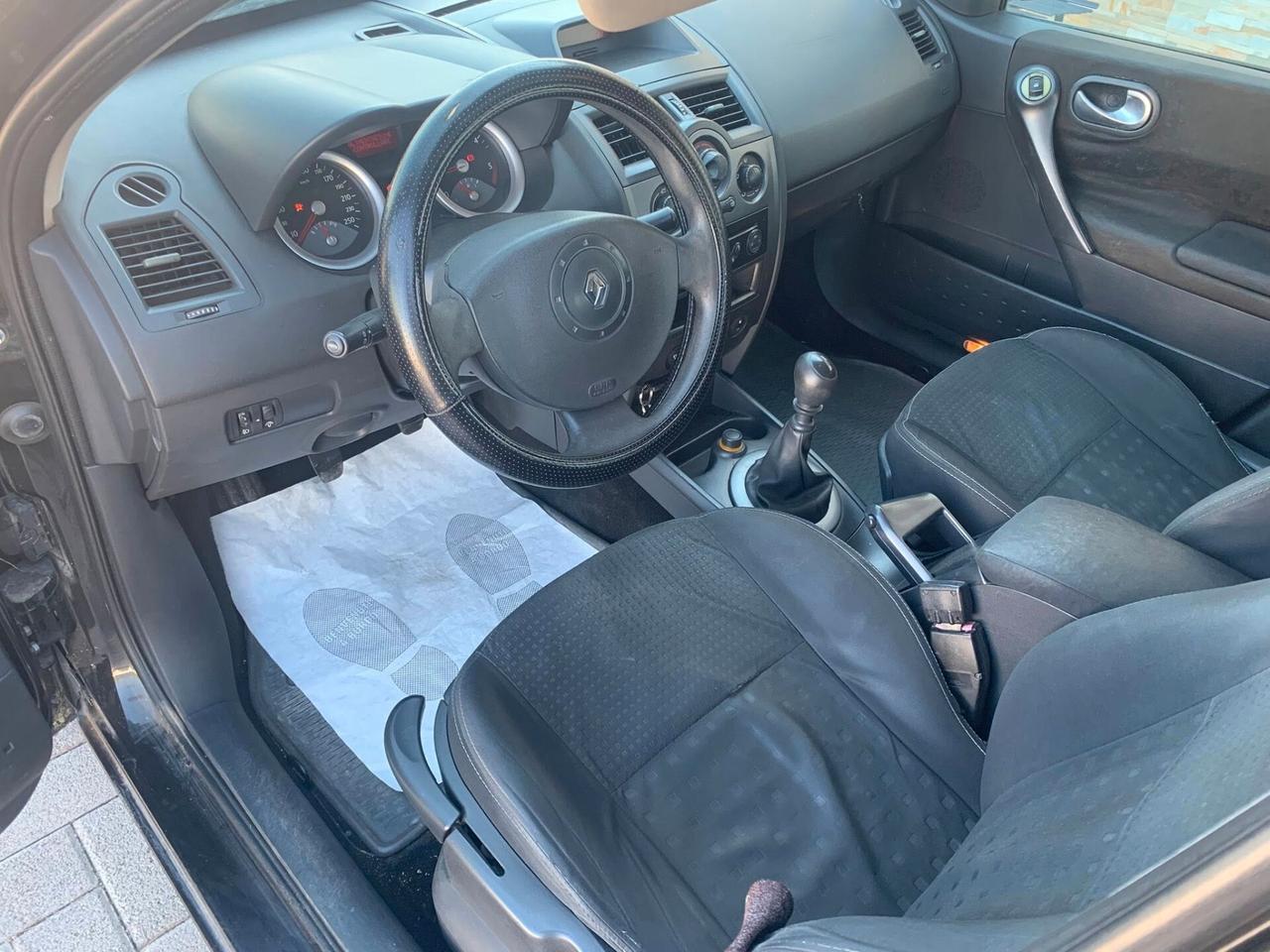 Renault Megane 1.9 dCi 120 CV Dynamique 2005