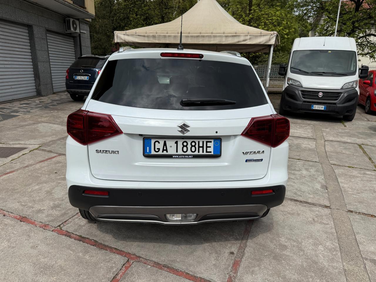 Suzuki Vitara 1.4 Hybrid Top