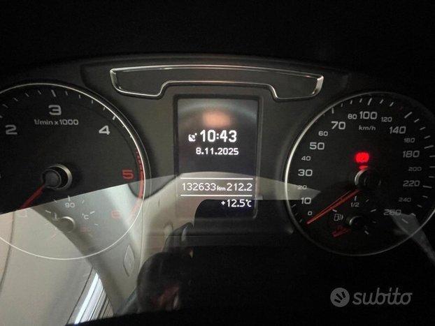 AUDI Q3 Q3 2.0 TDI 150 CV quattro Business