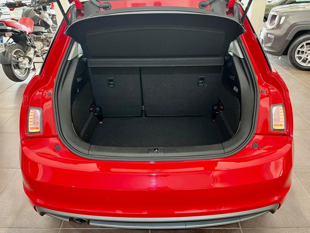 Audi A1 SPORTBACK 1.6 TDI S line edition UNICO PROP.