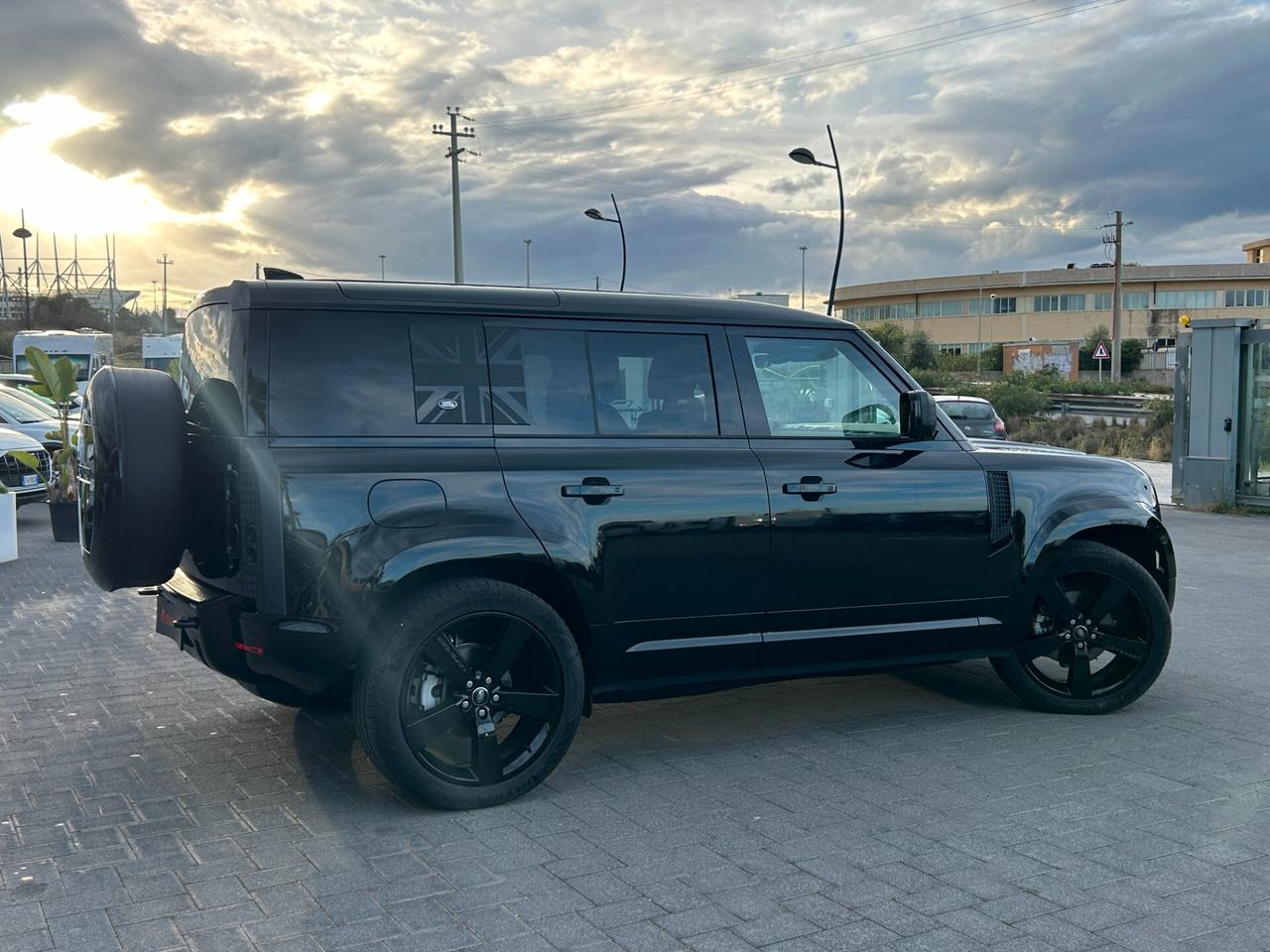 Land Rover Defender 110 3.0d mhev X-Dynamic SE awd 200cv N1