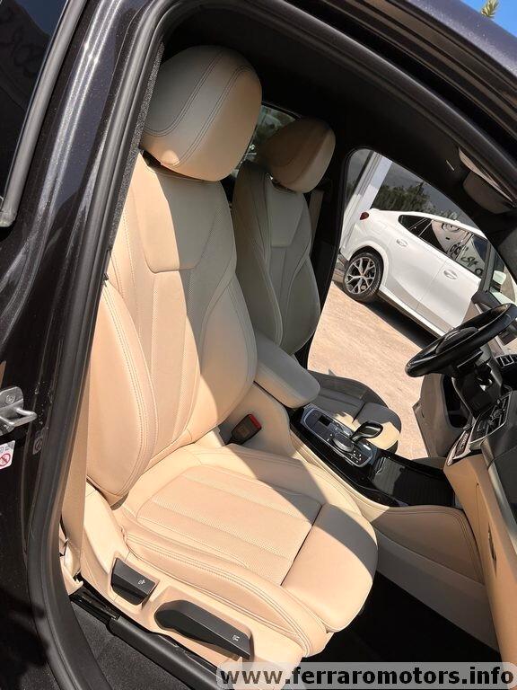 Bmw X4 xDrive20d 48V Msport iva esposta a 399 euro al mese