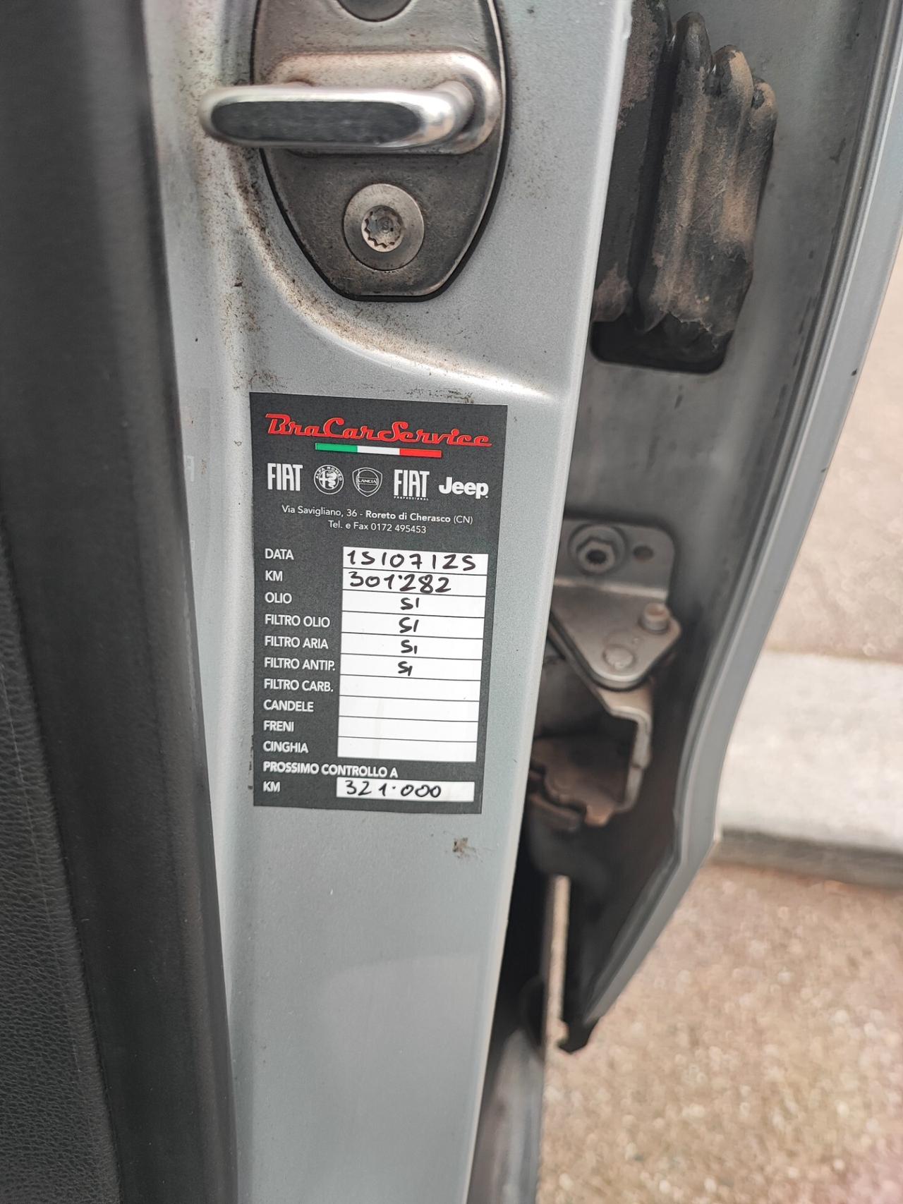 Volkswagen Passat 1.9 TDI/105CV Var. Comfortline