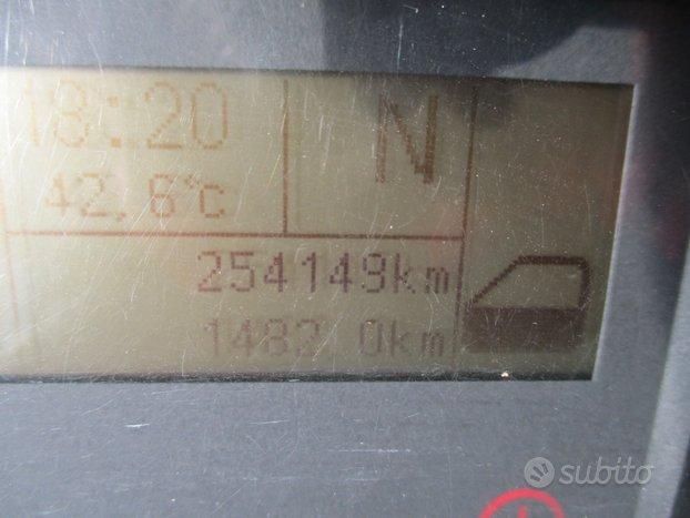 Iveco EUROCARGO 75-21 210CV E6 FURGONE 6M+PEDANA 2