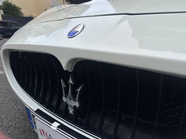 MASERATI GranCabrio 4.7 V8-Full Optional