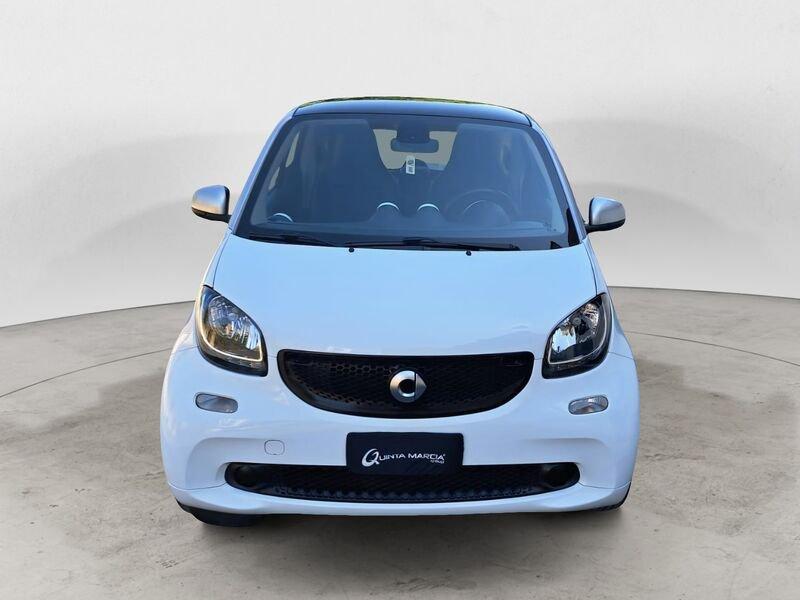 smart fortwo 70 1.0 Passion-NAVI/CERCHI BLACK