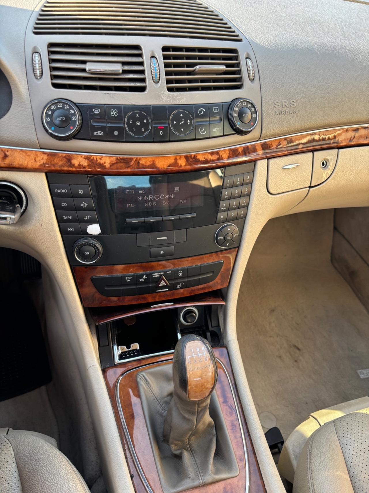 Mercedes-benz E 220 200 CDI cat Classic
