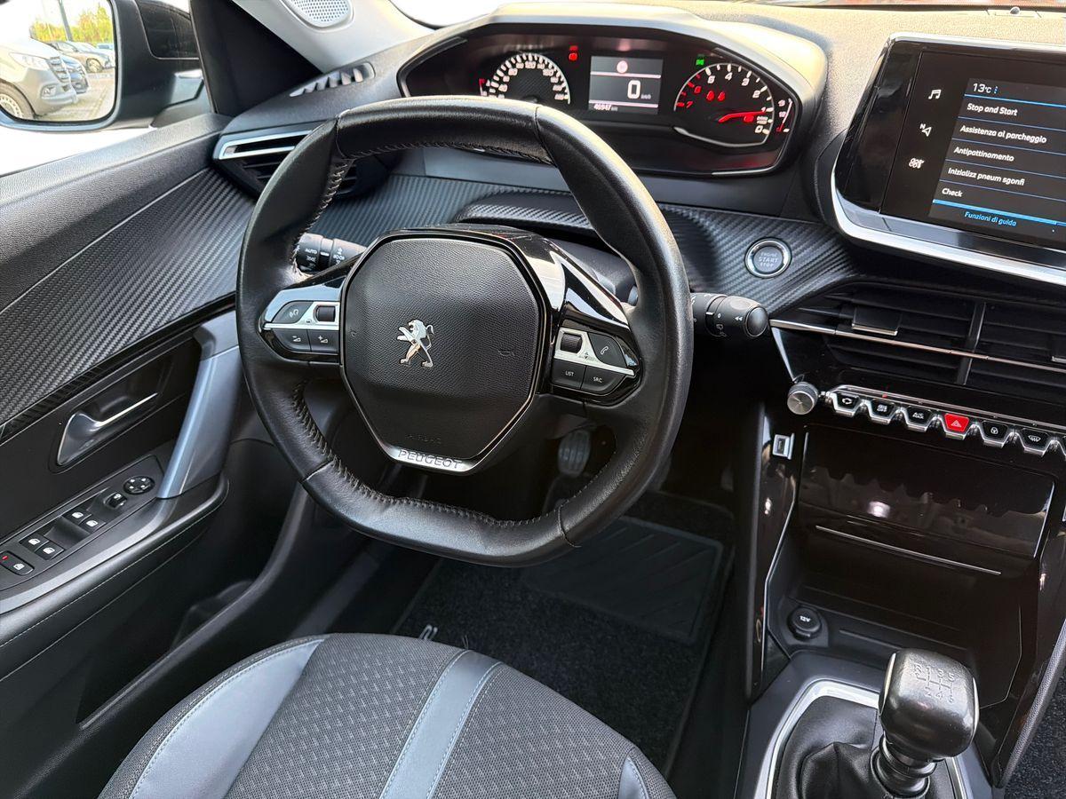 PEUGEOT 2008 1.2 puretech Allure Navi Pack s&s 130cv