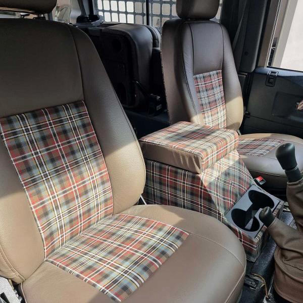 Land Rover Defender RESTORED 90 2.2 PUMA TD4- LIFE&STYLE
