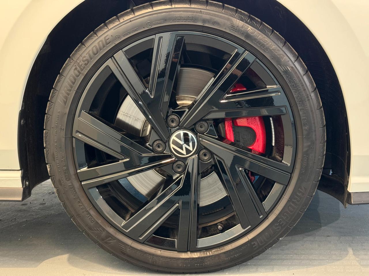 Volkswagen Golf 2.0 TSI GTI manuale