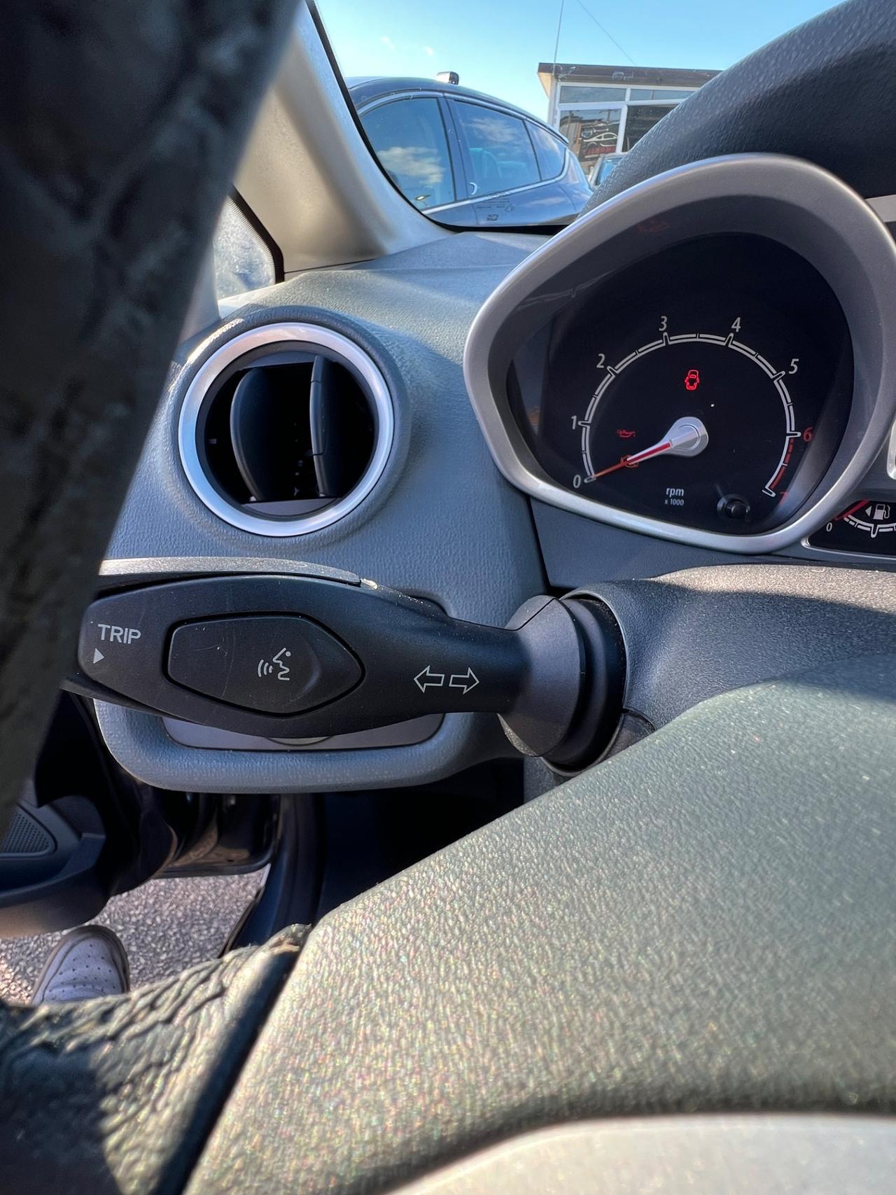 Ford Fiesta 1.4 3 porte Bz.- GPL Titanium