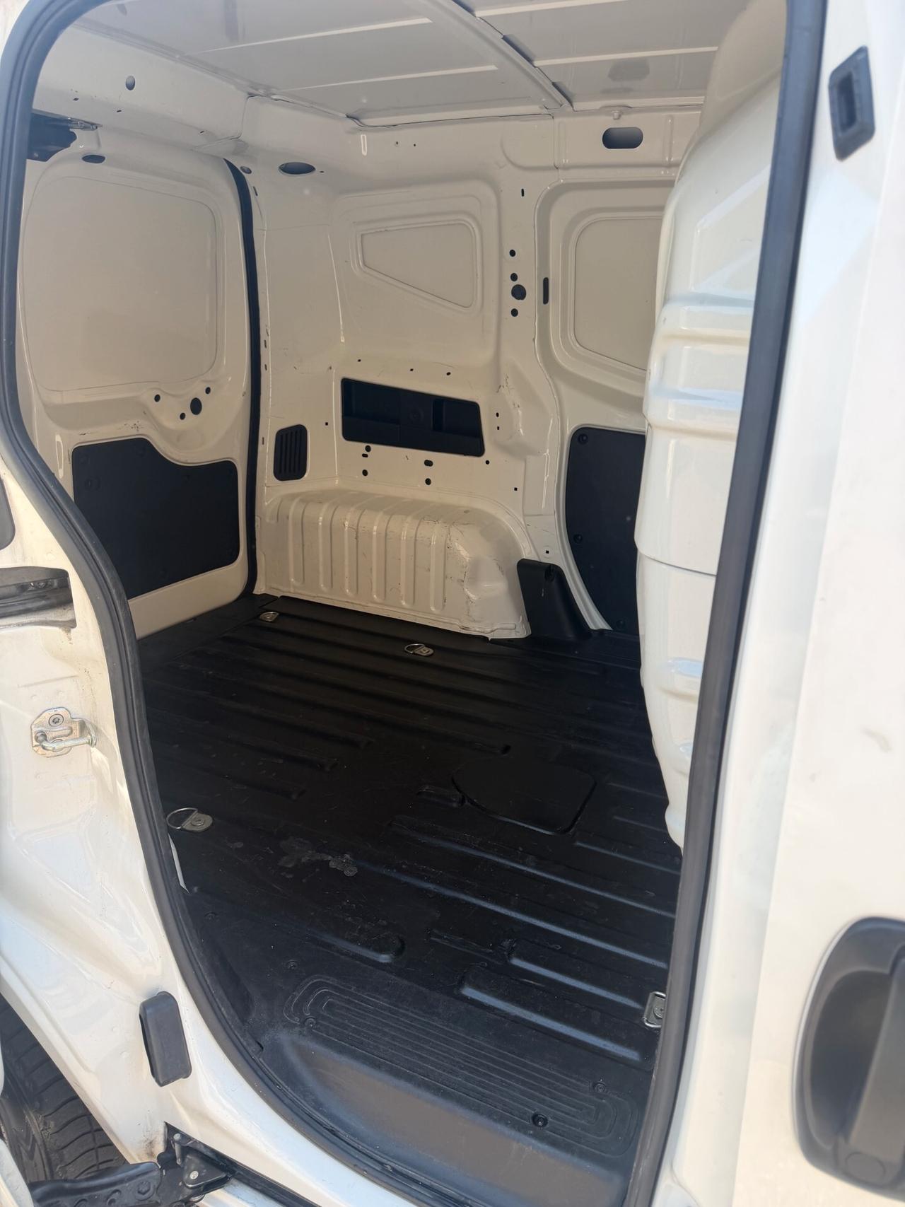 Fiat Fiorino 1.3 MTJ - NEOPATENATI - 12 MESI DI GARANZIA -