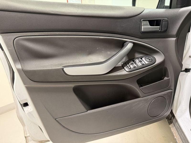 Ford Kuga Plus 2.0 TDCi 140CV 2WD