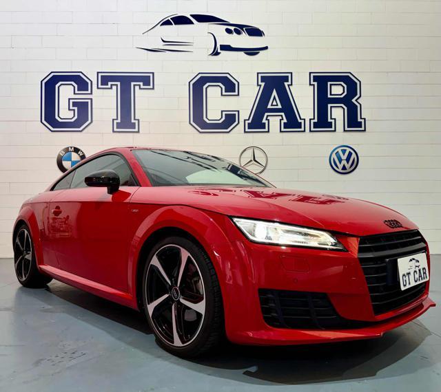 AUDI TT Coupé 1.8 TFSI S tronic S-LINE