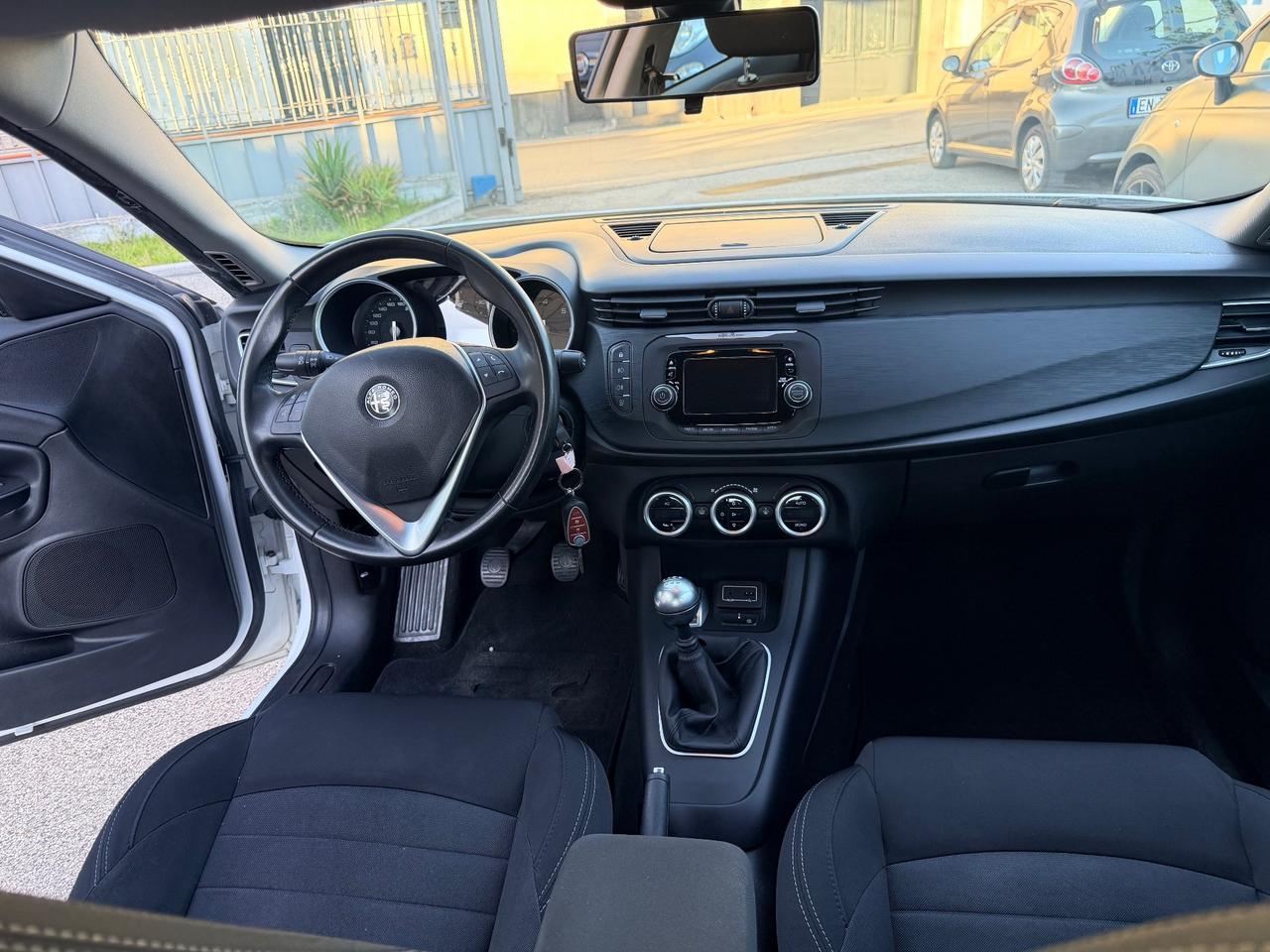 Alfa Romeo Giulietta 1.6 JTDm 120 CV